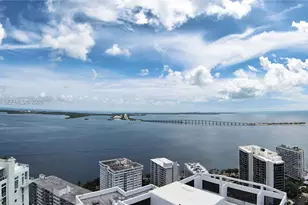 1300 Brickell Bay Dr, Miami, FL 33131 - Photo 22