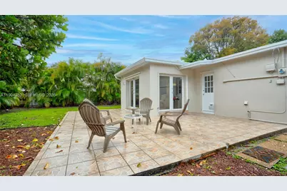 2905 SW 93rd Ct, Miami, FL 33165 - Photo 44