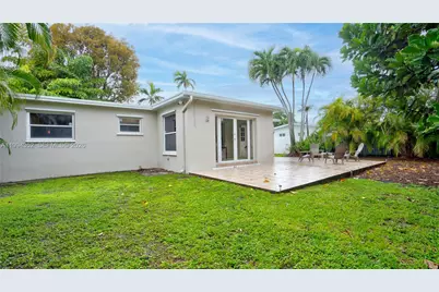 2905 SW 93rd Ct, Miami, FL 33165 - Photo 40