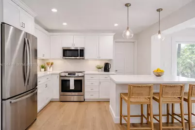 2905 SW 93rd Ct, Miami, FL 33165 - Photo 16