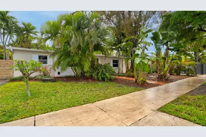 2905 SW 93rd Ct, Miami, FL 33165 - Photo 8