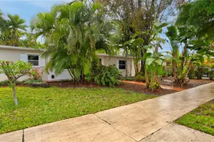 2905 SW 93rd Ct, Miami, FL 33165 - Photo 8