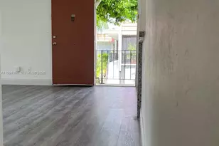 8701 SW 141st St, Palmetto Bay, FL 33176 - Photo 2