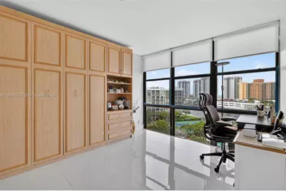 800 Parkview Dr #908, Hallandale Beach, FL 33009 - Photo 8