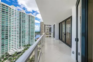 20281 E Country Club Dr, Aventura, FL 33180 - Photo 24