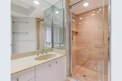 20281 E Country Club Dr #1412, Aventura, FL 33180 - Photo 20