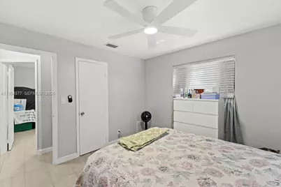 620 SW 10th St #1, Fort Lauderdale, FL 33315 - Photo 10