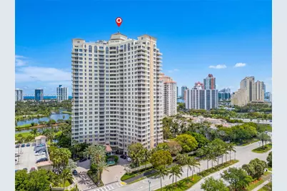 19501 W Country Club Dr #602, Aventura, FL 33180 - Photo 10