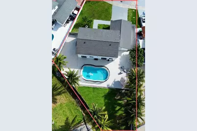 15880 SW 141st Ct, Miami, FL 33177 - Photo 2