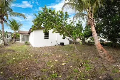 5632 SW 19th St, West Park, FL 33023 - Photo 42
