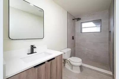 5632 SW 19th St, West Park, FL 33023 - Photo 22