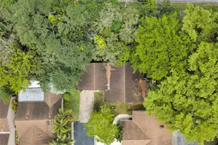 2236 Seagrape Cir, Coconut Creek, FL 33066 - Photo 20