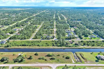 1134 Hudson St E, Lehigh Acres, FL 33974 - Photo 14