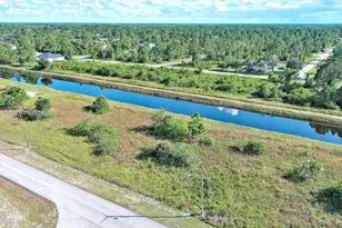 1134 Hudson St E, Lehigh Acres, FL 33974 - Photo 2