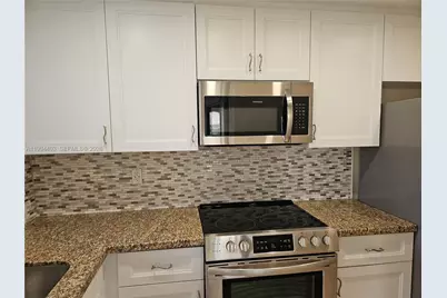 250 Layne Blvd #105, Hallandale Beach, FL 33009 - Photo 4