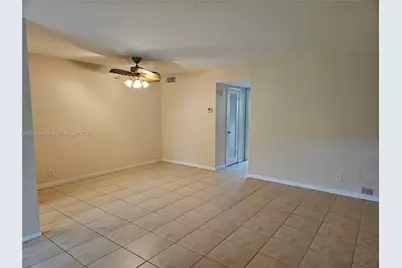 250 Layne Blvd #105, Hallandale Beach, FL 33009 - Photo 10