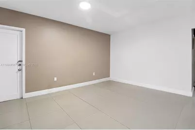 12901 NW Miami Ct, Miami, FL 33168 - Photo 36