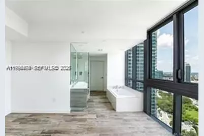 650 NE 32nd St #4108, Miami, FL 33137 - Photo 6