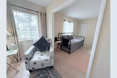 340 Pine Ridge Cir #C-1, Greenacres, FL 33463 - Photo 14