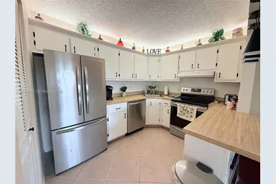 340 Pine Ridge Cir #C-1, Greenacres, FL 33463 - Photo 10