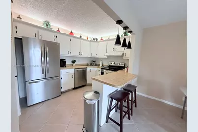 340 Pine Ridge Cir #C-1, Greenacres, FL 33463 - Photo 16