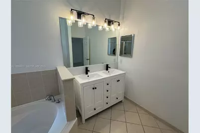 22569 SW 89th Pl, Cutler Bay, FL 33190 - Photo 54