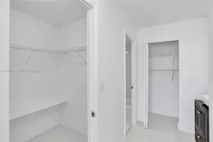 3800 S Ocean Dr, Hollywood, FL 33019 - Photo 36