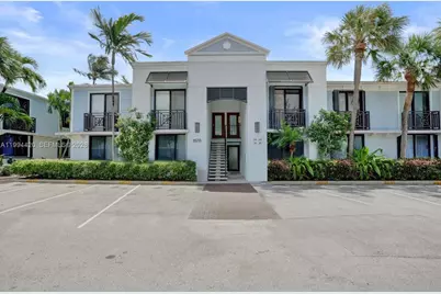 1578 S Ocean Ln #214, Fort Lauderdale, FL 33316 - Photo 1