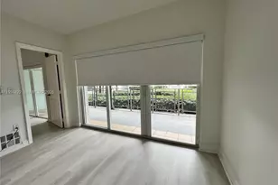 946 Bay Dr, Miami Beach, FL 33141 - Photo 10