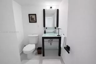 19380 Collins Ave, Sunny Isles Beach, FL 33160 - Photo 8