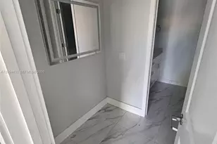 488 NE 18th Ave, Homestead, FL 33033 - Photo 12