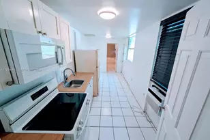 1825 Harding St, Hollywood, FL 33020 - Photo 2