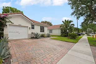 18755 SW 27th Ct, Miramar, FL 33029 - Photo 2