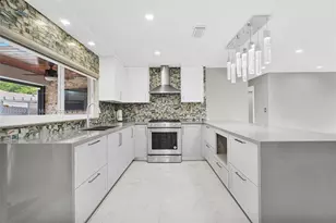 4225 SW 133rd Ct, Miami, FL 33175 - Photo 6