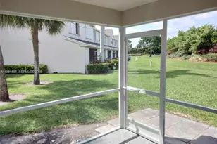 16731 Hemingway Dr, Weston, FL 33326 - Photo 12