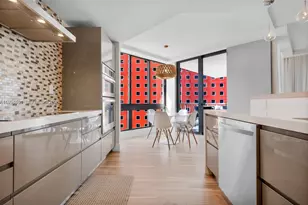 1581 Brickell Ave, Miami, FL 33129 - Photo 18