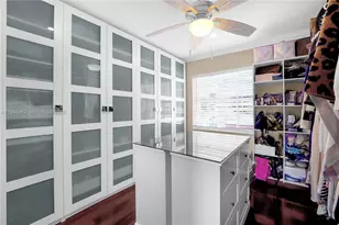 335 Virginia St, Hollywood, FL 33019 - Photo 18