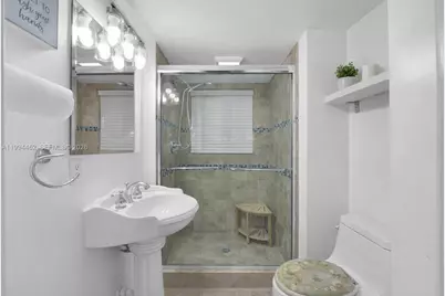 335 Virginia St, Hollywood, FL 33019 - Photo 30