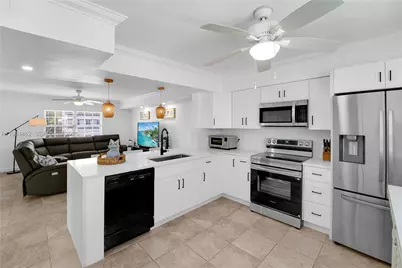 335 Virginia St, Hollywood, FL 33019 - Photo 8