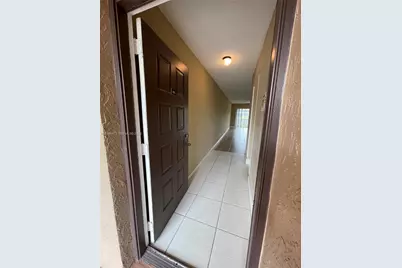 2829 N Course Dr #104, Pompano Beach, FL 33069 - Photo 4
