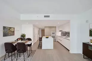 9221 E Bay Harbor Dr, Bay Harbor Islands, FL 33154 - Photo 2