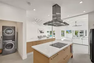 12478 N Bayshore Dr, North Miami, FL 33181 - Photo 48