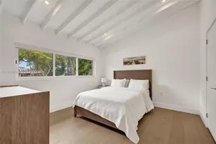 12478 N Bayshore Dr, North Miami, FL 33181 - Photo 14