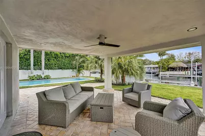 12478 N Bayshore Dr, North Miami, FL 33181 - Photo 4