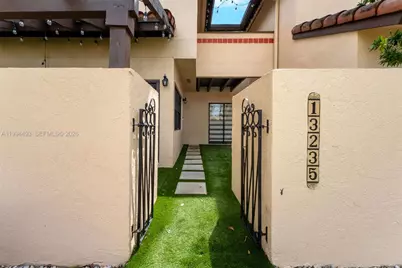 13235 SW 114th Ter, Miami, FL 33186 - Photo 2