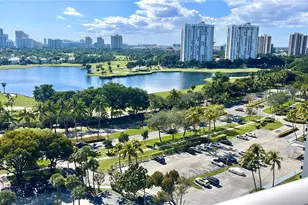 3701 N Country Club Dr, Aventura, FL 33180 - Photo 24