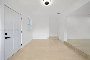 1239 SW 22nd Ave, Miami, FL 33135 - Photo 34