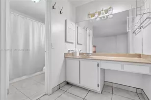 1321 SW 124th Ct, Miami, FL 33184 - Photo 14