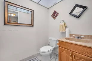 1321 SW 124th Ct, Miami, FL 33184 - Photo 6