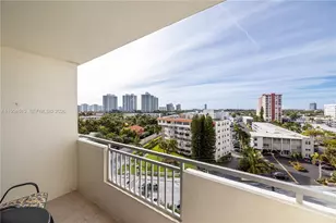 3180 S Ocean Dr, Hallandale Beach, FL 33009 - Photo 24